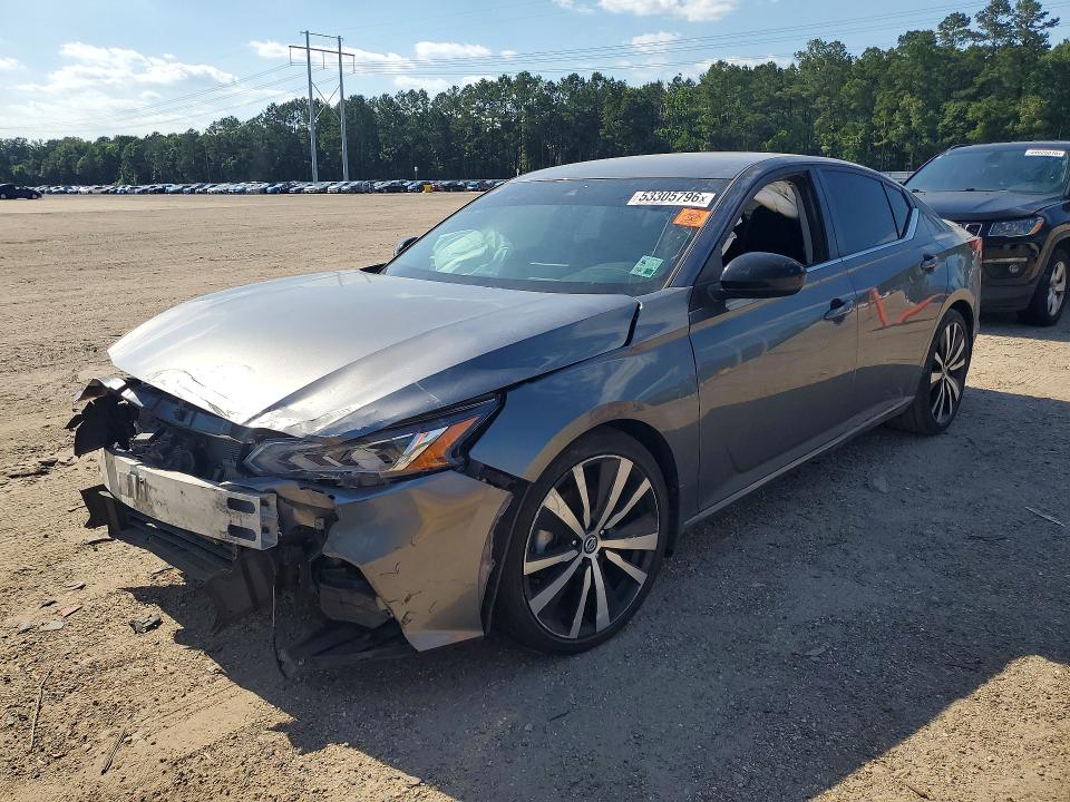 Auction sale of the 2021 Nissan Altima, vin: 1N4BL4CVXMN317832, lot number: 53305796