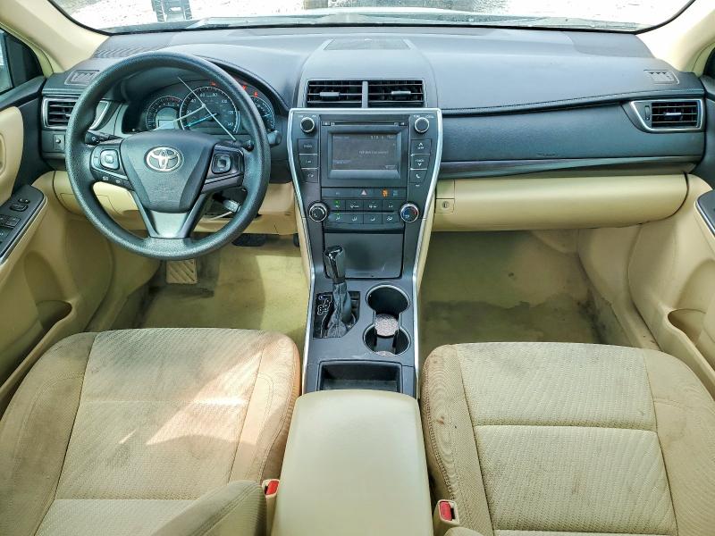 52348906 :رقم المزاد ، 4T4BF1FK8FR499056 vin ، 2015 Toyota Camry مزاد بيع