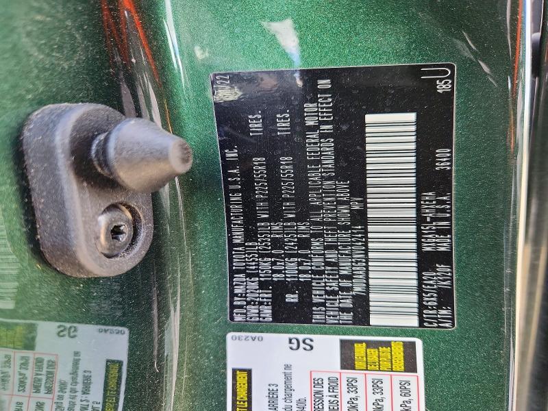 54088796 :رقم المزاد ، 7MUDAABG3NV042414 vin ، 2022 Toyota Corolla Cross مزاد بيع