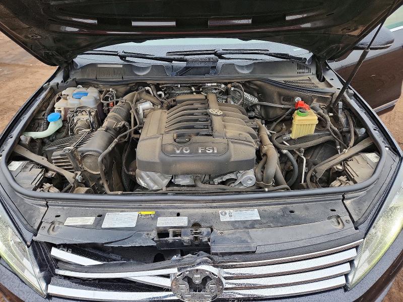 Продажа на аукционе авто 2017 Volkswagen Touareg, vin: WVGGF7BP5HD004982, номер лота: 52522296