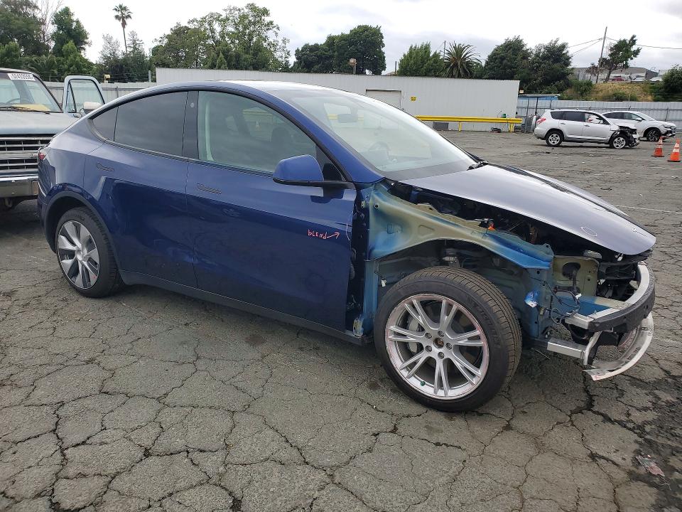 Продажа на аукционе авто 2023 Tesla Model Y, vin: 7SAYGDEE4PF788211, номер лота: 52292476