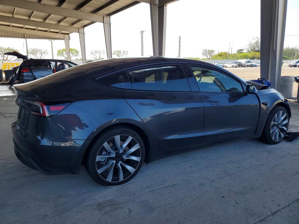 Продажа на аукционе авто 2025 Tesla Model 3, vin: 5YJ3E1EA4SF895034, номер лота: 52680886