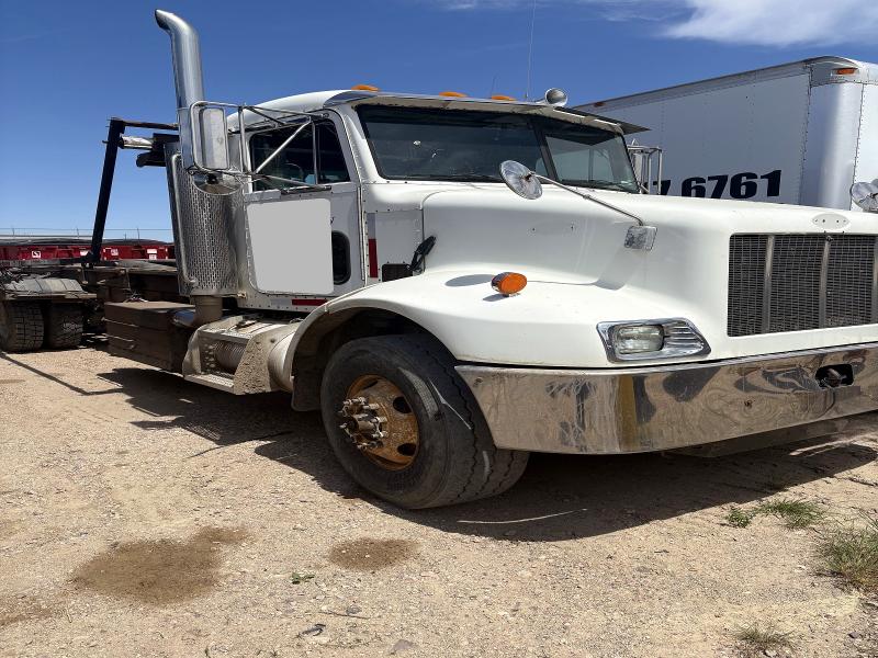 52069826 :رقم المزاد ، 2NPNLZ0X25M846051 vin ، 2005 Peterbilt 330 مزاد بيع
