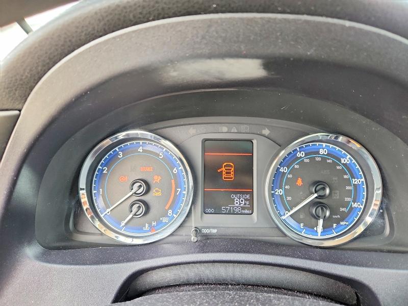 54145256 :رقم المزاد ، 2T1BURHE7KC175985 vin ، 2019 Toyota Corolla مزاد بيع