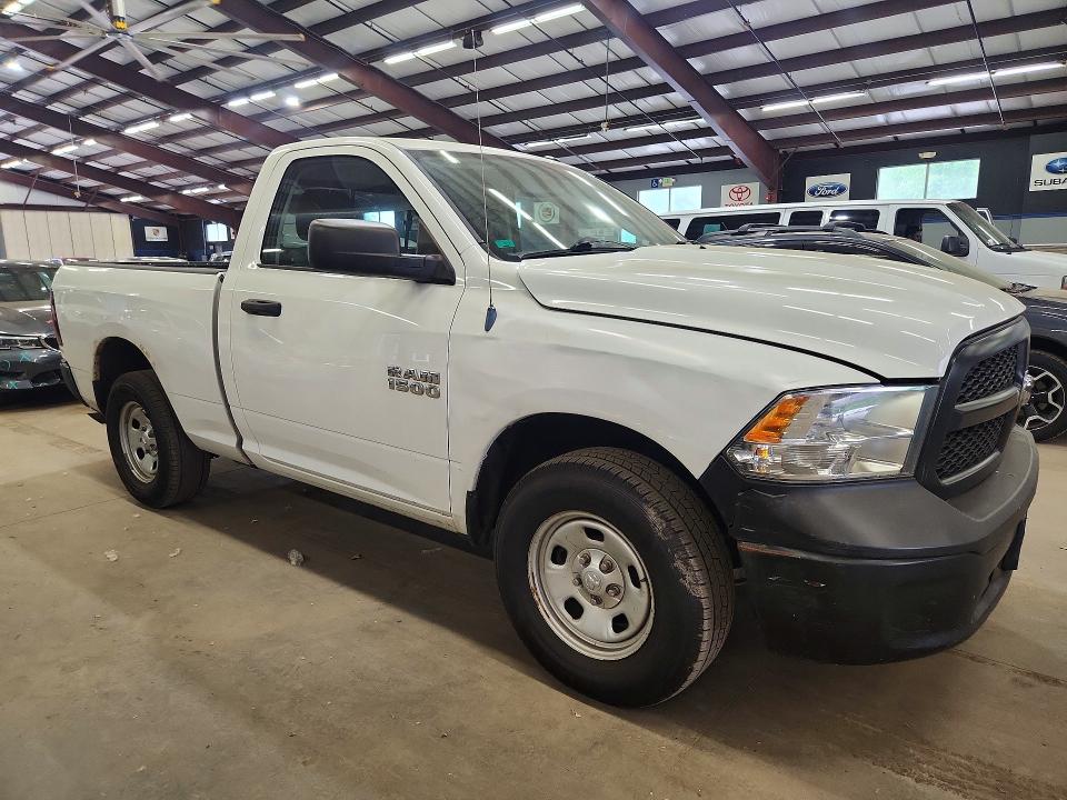 53741856 :رقم المزاد ، 3C6JR7AG8EG101781 vin ، 2014 Ram 1500 مزاد بيع