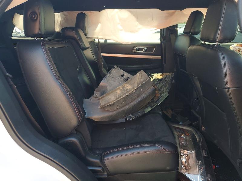 52739886 :رقم المزاد ، 1FM5K7D83JGC86889 vin ، 2018 Ford Explorer مزاد بيع