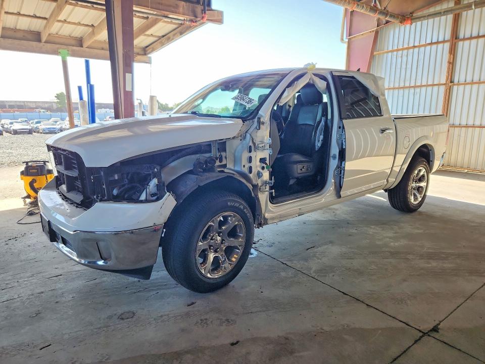 53964736 :رقم المزاد ، 1C6RR7NM5KS749389 vin ، 2019 Ram 1500 Classic مزاد بيع