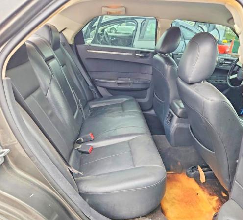 52561166 :رقم المزاد ، 2C3KA53VX9H634214 vin ، 2009 Chrysler 300 مزاد بيع