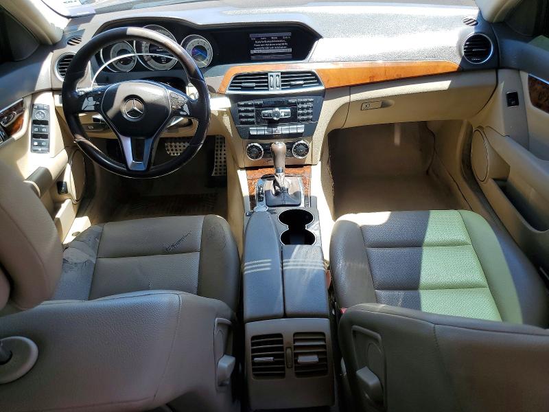 Продажа на аукционе авто 2013 Mercedes-benz C, vin: WDDGF8AB5DA833116, номер лота: 52525906