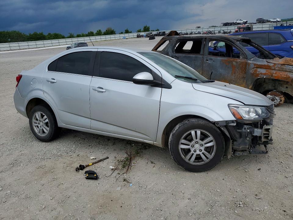Продаж на аукціоні авто 2018 Chevrolet Sonic, vin: 1G1JD5SH0J4110557, номер лоту: 54402616