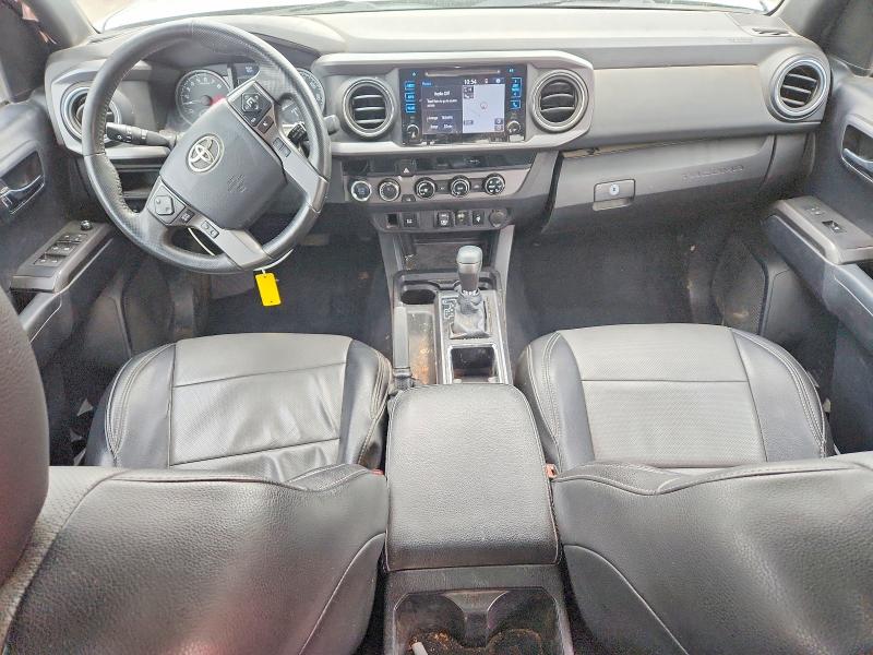 Продажа на аукционе авто 2018 Toyota Tacoma, vin: 3TMCZ5AN6JM157377, номер лота: 52388506