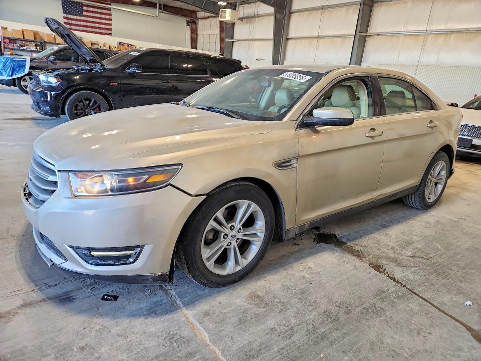 2018 Ford Taurus მანქანა იყიდება აუქციონზე, vin: 1FAHP2E82JG112015, აუქციონის ნომერი: 51035026