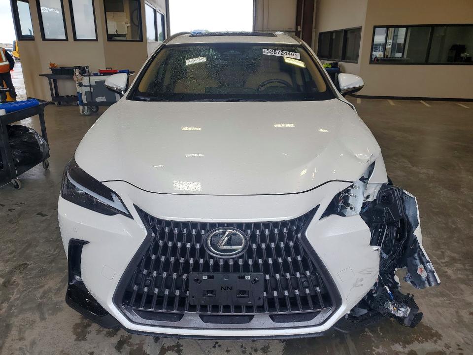 Продажа на аукционе авто 2024 Lexus Nx, vin: JTJGGCEZXR2017969, номер лота: 52672446