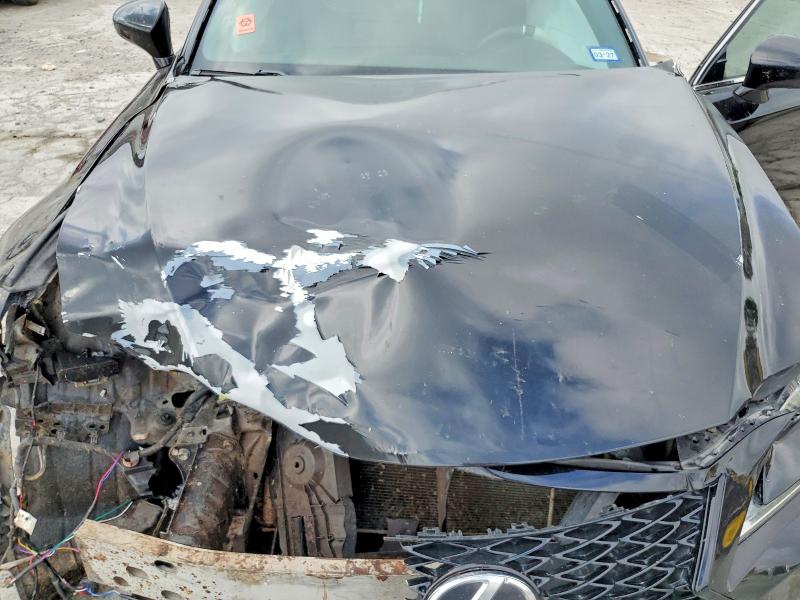 52600996 :رقم المزاد ، JTHCF1D26F5017215 vin ، 2015 Lexus Is مزاد بيع