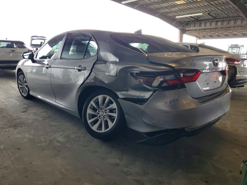 52003806 :رقم المزاد ، 4T1R11AK9RU877517 vin ، 2024 Toyota Camry مزاد بيع