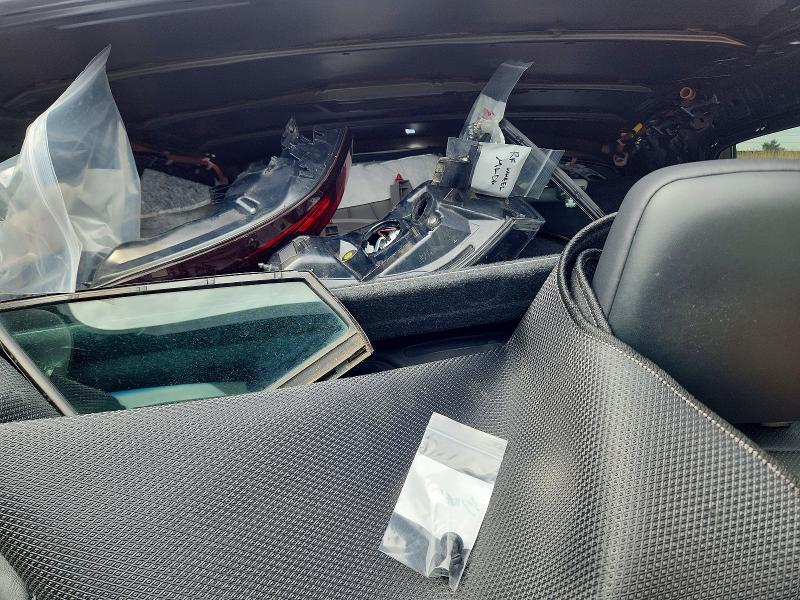 52420326 :رقم المزاد ، 2T2BZMCAXJC167477 vin ، 2018 Lexus Rx 350 مزاد بيع