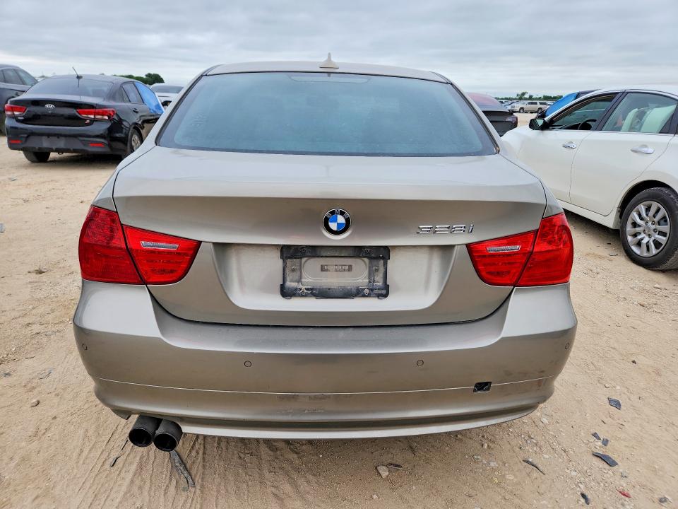 2011 Bmw 328 მანქანა იყიდება აუქციონზე, vin: WBAPK7C51BF195967, აუქციონის ნომერი: 51852186