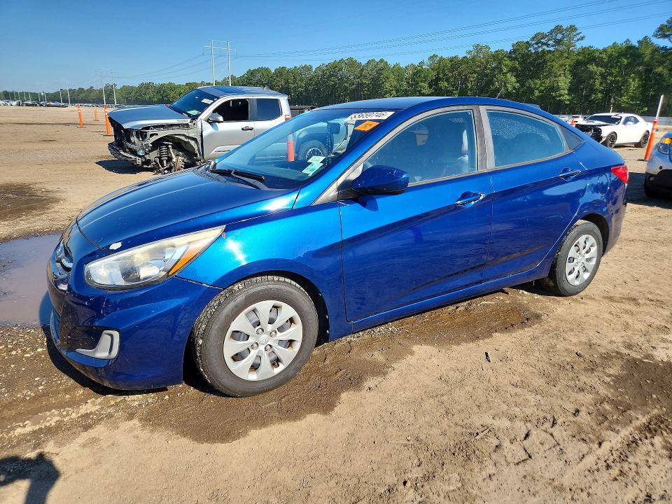 2017 Hyundai Accent მანქანა იყიდება აუქციონზე, vin: KMHCT4AE3HU224837, აუქციონის ნომერი: 53659746