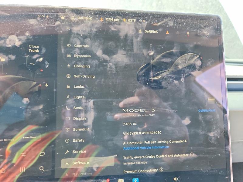 52965216 :رقم المزاد ، 5YJ3E1EA1RF825050 vin ، 2024 Tesla Model 3 مزاد بيع