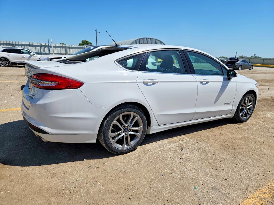 2017 Ford Fusion მანქანა იყიდება აუქციონზე, vin: 3FA6P0LU3HR217077, აუქციონის ნომერი: 53078346