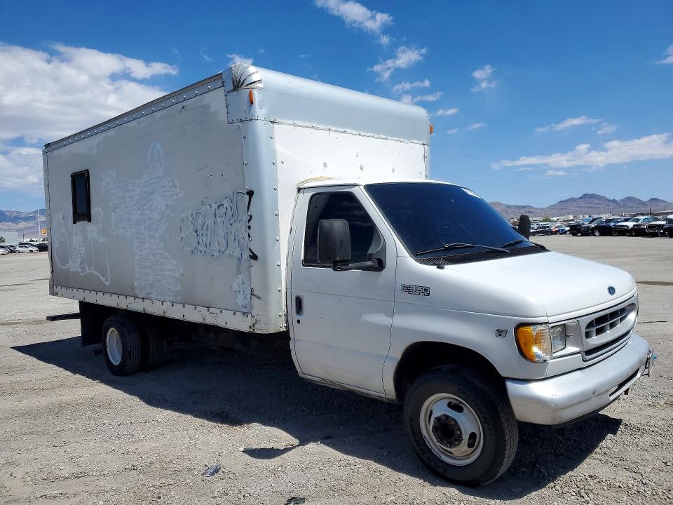 1999 Ford Econoline მანქანა იყიდება აუქციონზე, vin: 1FDWE37L3XHA82875, აუქციონის ნომერი: 51123316