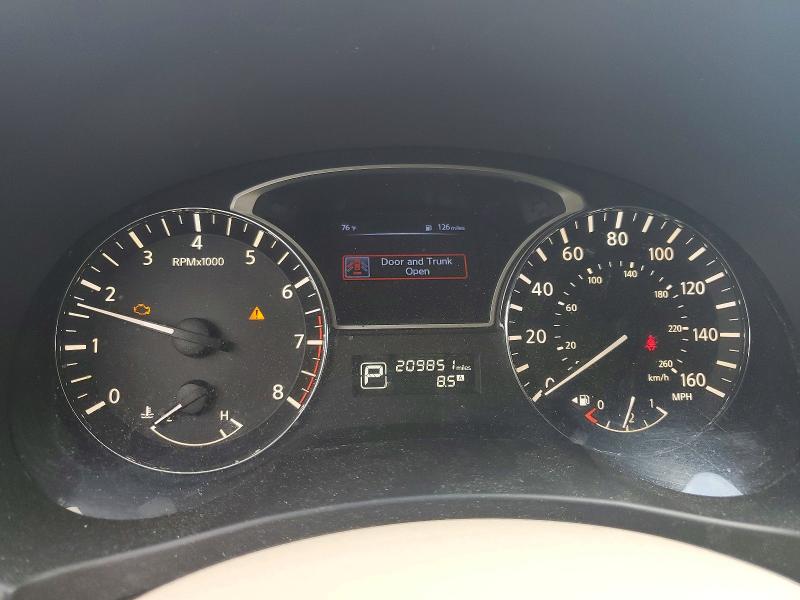 2015 Nissan Altima მანქანა იყიდება აუქციონზე, vin: 1N4AL3AP5FN326578, აუქციონის ნომერი: 52059946