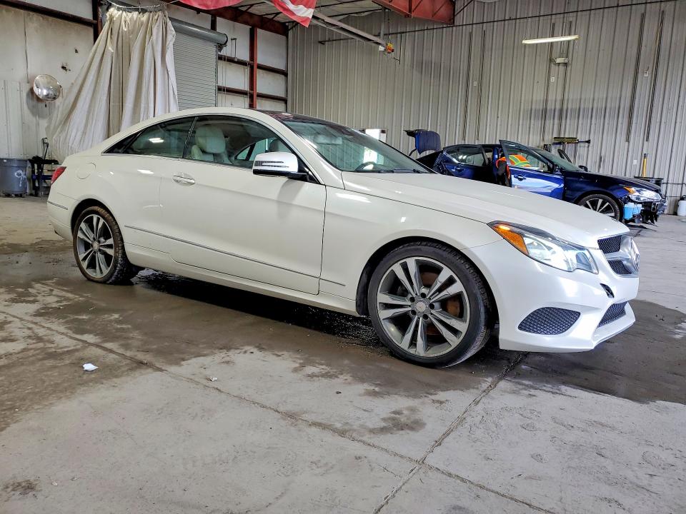 Продаж на аукціоні авто 2015 Mercedes-benz E, vin: WDDKJ6HB6FF303875, номер лоту: 51889976