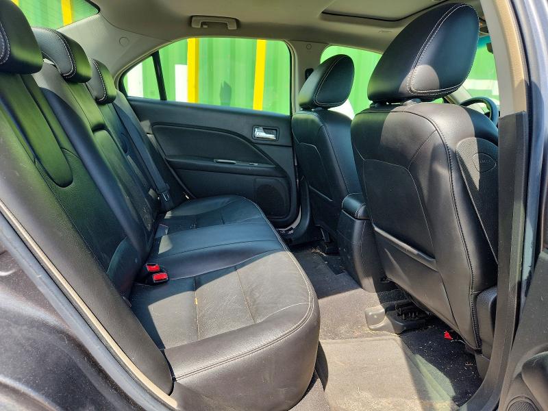 55001366 :رقم المزاد ، 3FAHP0JG4AR350331 vin ، 2010 Ford Focus مزاد بيع