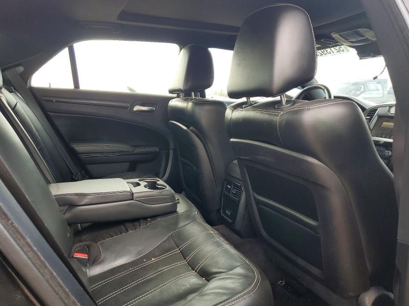 52139236 :رقم المزاد ، 2C3CCABG1GH277805 vin ، 2016 Chrysler 300 S 4dr مزاد بيع