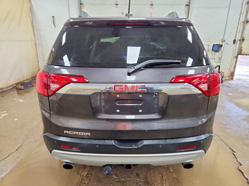52545506 :رقم المزاد ، 1GKKNLLS0JZ141113 vin ، 2018 Gmc Acadia مزاد بيع