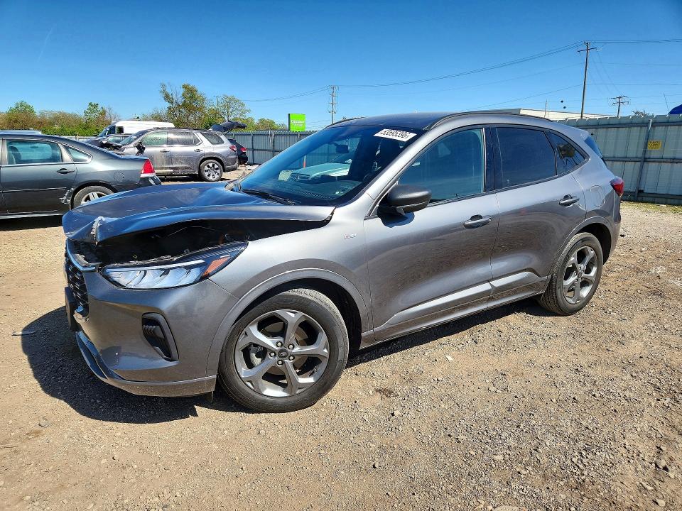 53595396 :رقم المزاد ، 1FMCU0MZ3PUB18617 vin ، 2023 Ford Escape مزاد بيع