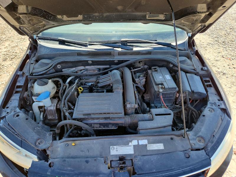 52368796 :رقم المزاد ، 3VW267AJ9GM205537 vin ، 2016 Volkswagen Jetta مزاد بيع