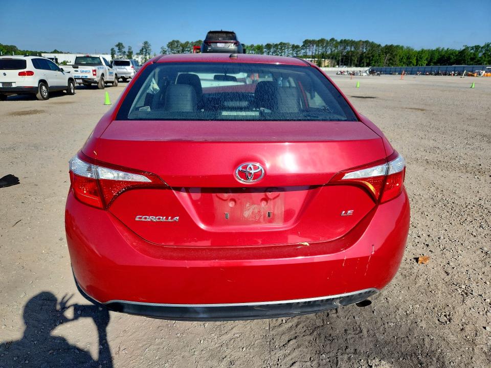 53913016 :رقم المزاد ، 2T1BURHE5FC370750 vin ، 2015 Toyota Corolla مزاد بيع