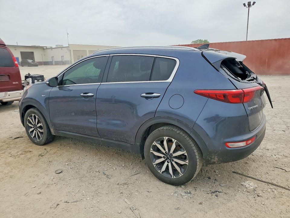 54722166 :رقم المزاد ، KNDPNCAC9H7267246 vin ، 2017 Kia Sportage مزاد بيع