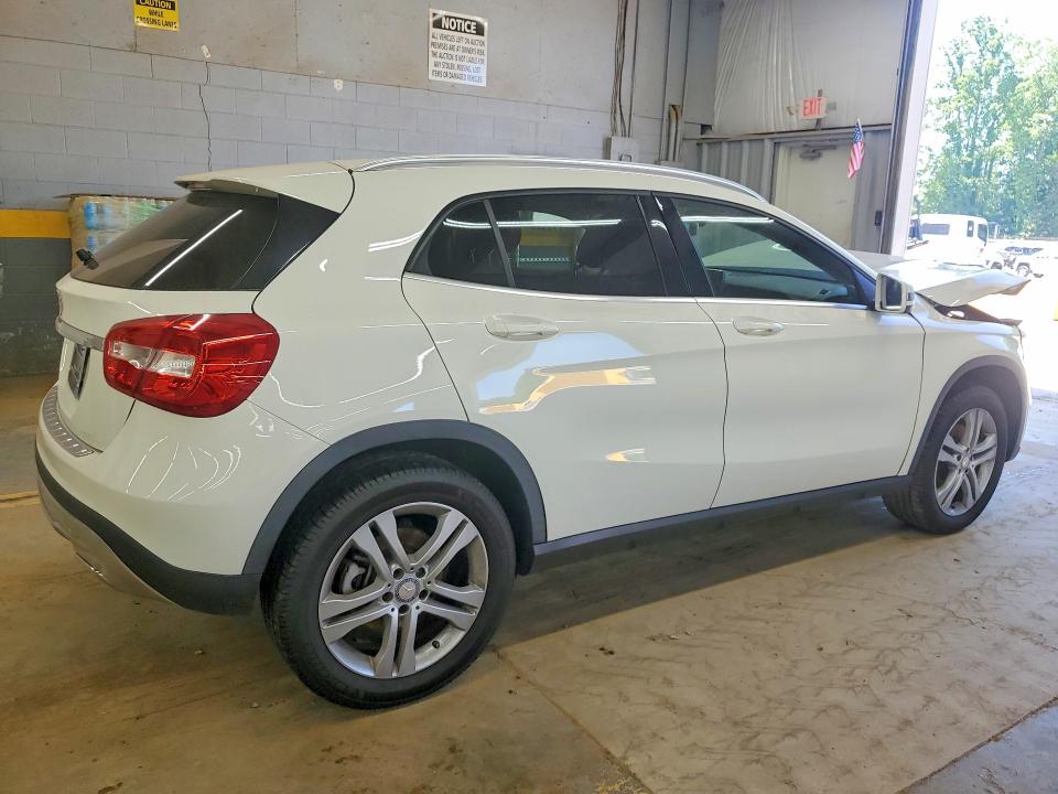 2015 Mercedes-benz Gla მანქანა იყიდება აუქციონზე, vin: WDCTG4EB8FJ165155, აუქციონის ნომერი: 52298816