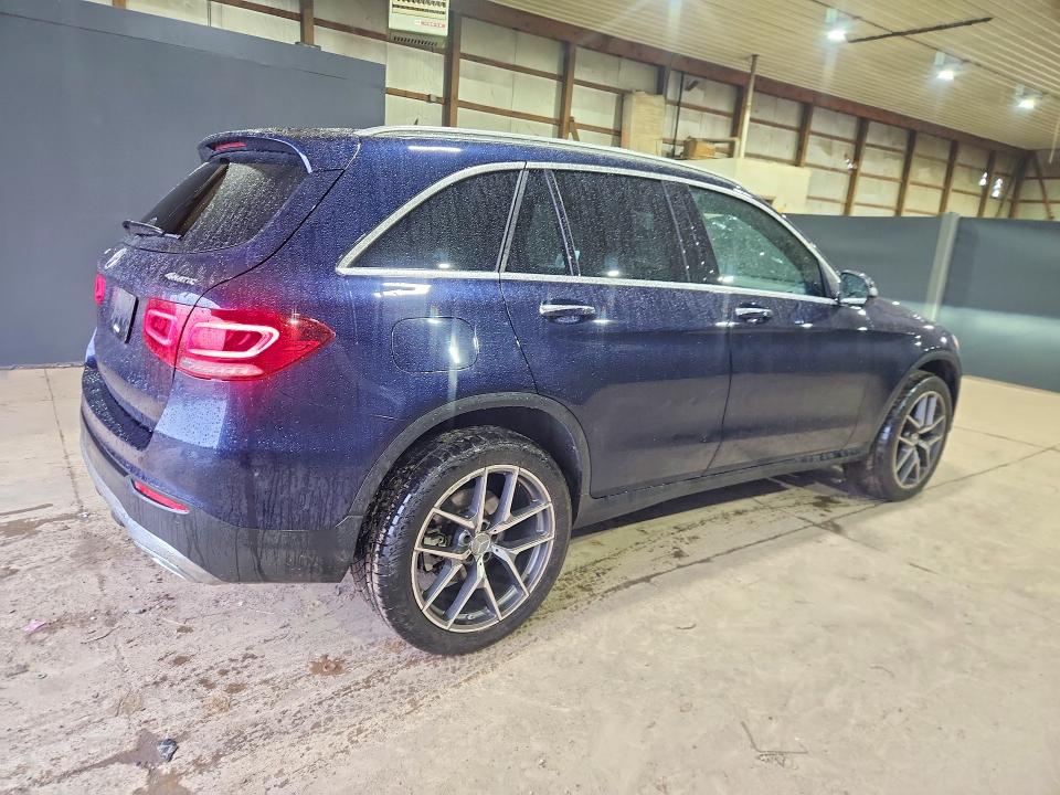 51536686 :رقم المزاد ، W1N0G8EB3MF953754 vin ، 2021 Mercedes-benz Glc مزاد بيع