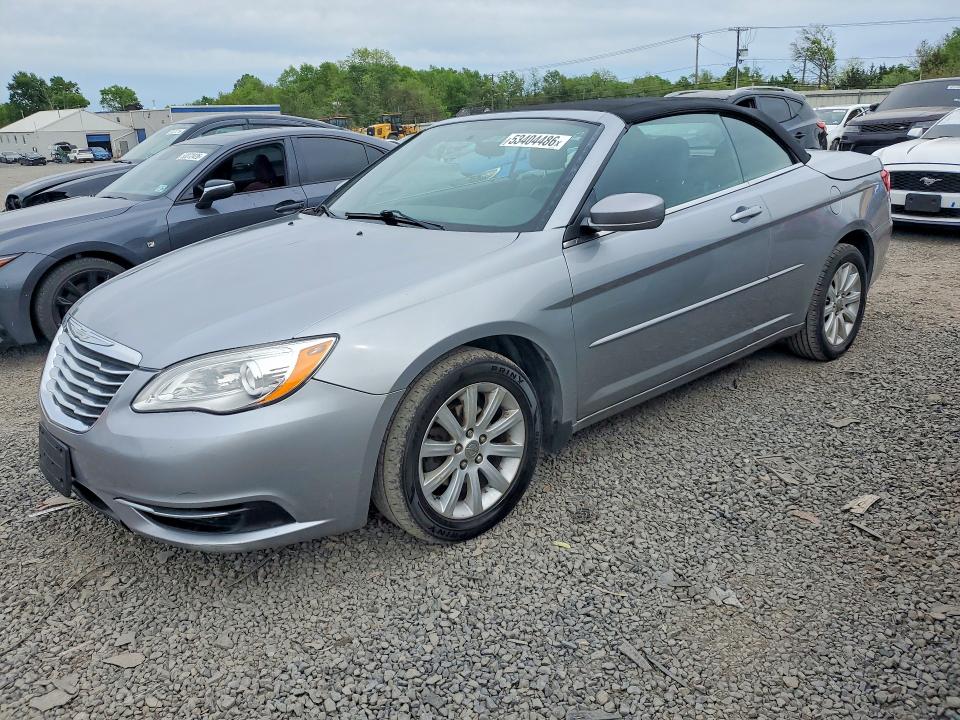 2014 Chrysler 200 მანქანა იყიდება აუქციონზე, vin: 1C3BCBEG8EN131158, აუქციონის ნომერი: 53404486