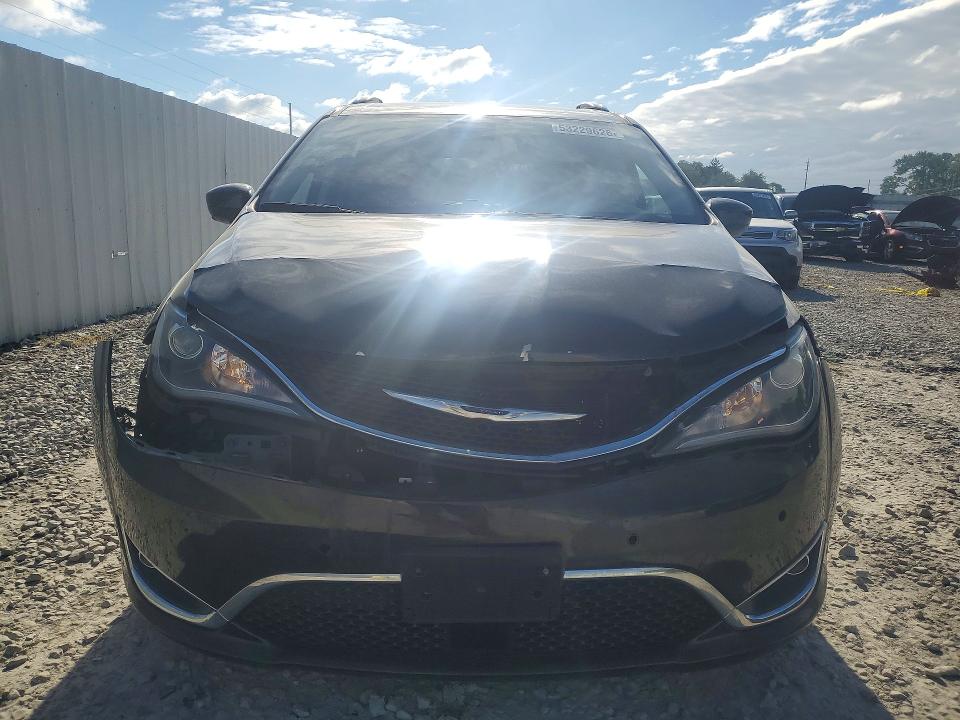 53229626 :رقم المزاد ، 2C4RC1EG4HR817029 vin ، 2017 Chrysler Pacifica مزاد بيع