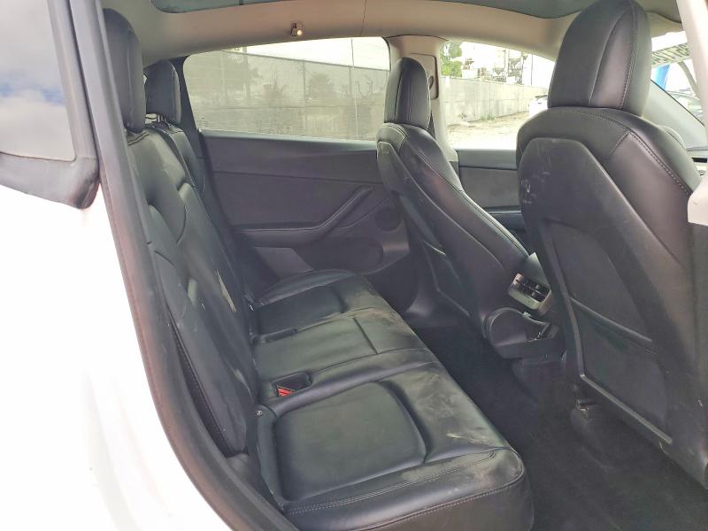 Продажа на аукционе авто 2022 Tesla Model Y, vin: 7SAYGDEE9NF370174, номер лота: 53577246