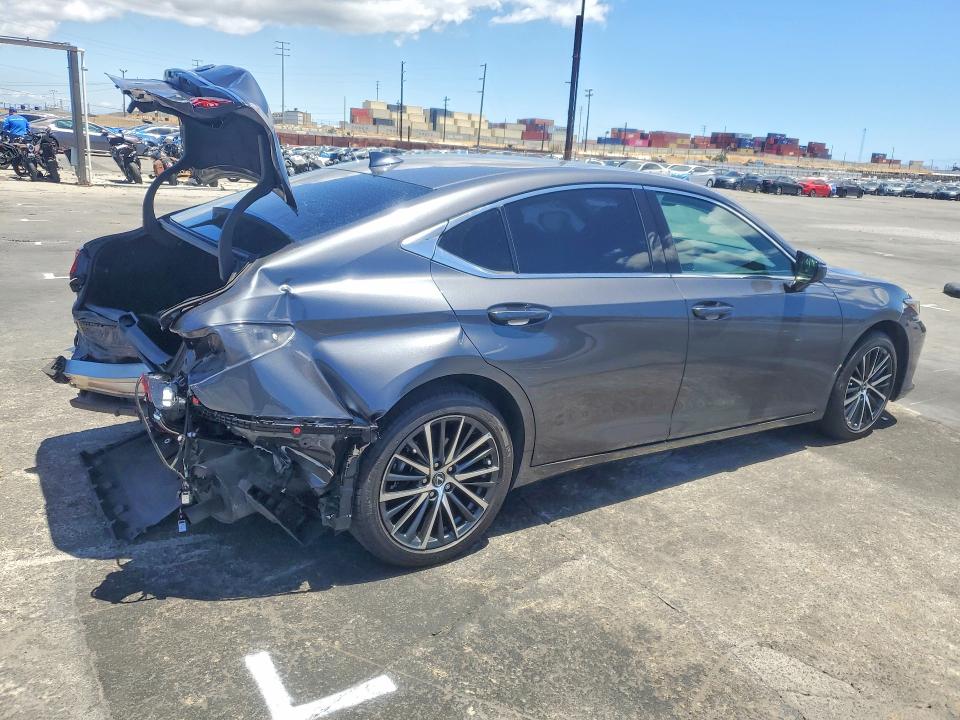 2024 Lexus Es 350 მანქანა იყიდება აუქციონზე, vin: 58ADZ1B16RU173681, აუქციონის ნომერი: 55505966