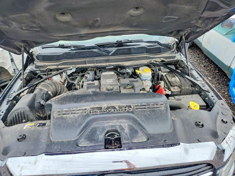 52615706 :رقم المزاد ، 3C63R3BL0LG295541 vin ، 2020 Ram 3500 مزاد بيع