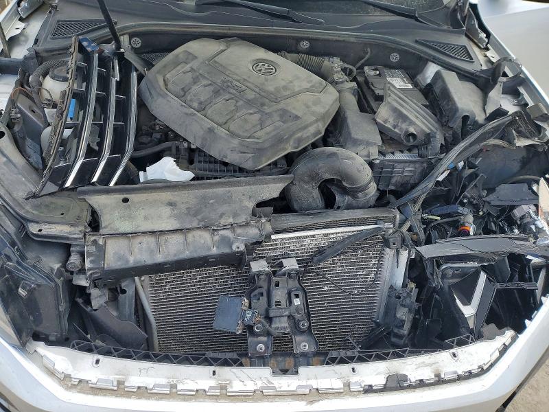 52746826 :رقم المزاد ، 1VWAA7A31JC023044 vin ، 2018 Volkswagen Passat مزاد بيع