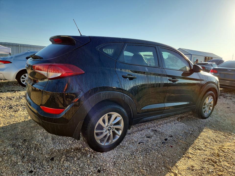 Aukcja sprzedaży 2017 Hyundai Tucson, vin: KM8J23A45HU566060, numer aukcji: 52451686