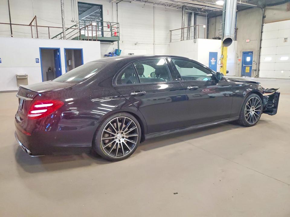 53036446 :رقم المزاد ، WDDZF6BB3KA490492 vin ، 2019 Mercedes-benz E مزاد بيع