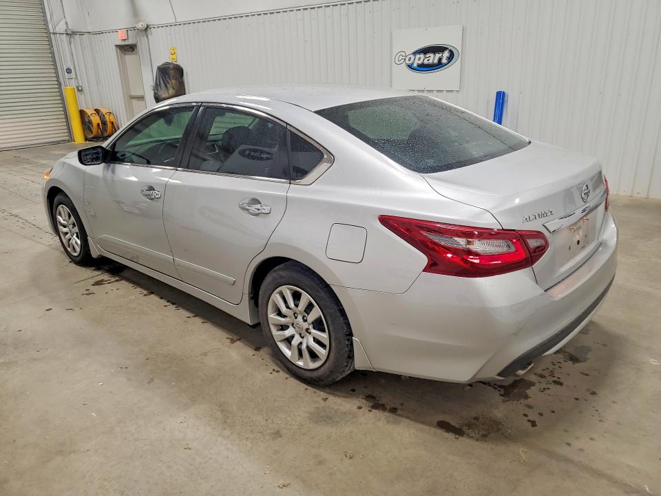 52568646 :رقم المزاد ، 1N4AL3APXJC258119 vin ، 2018 Nissan Altima مزاد بيع