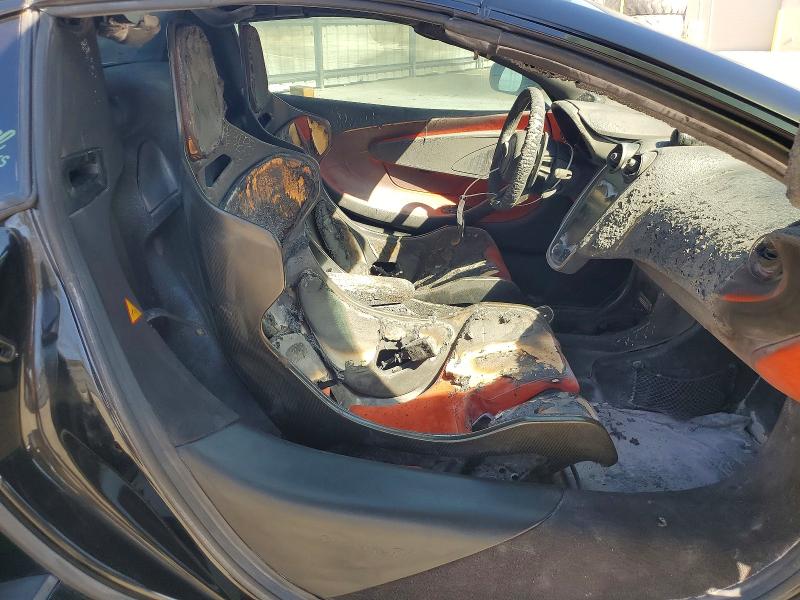 53667336 :رقم المزاد ، SBM13SAA4LW008027 vin ، 2020 Mclaren Automotive 600lt مزاد بيع