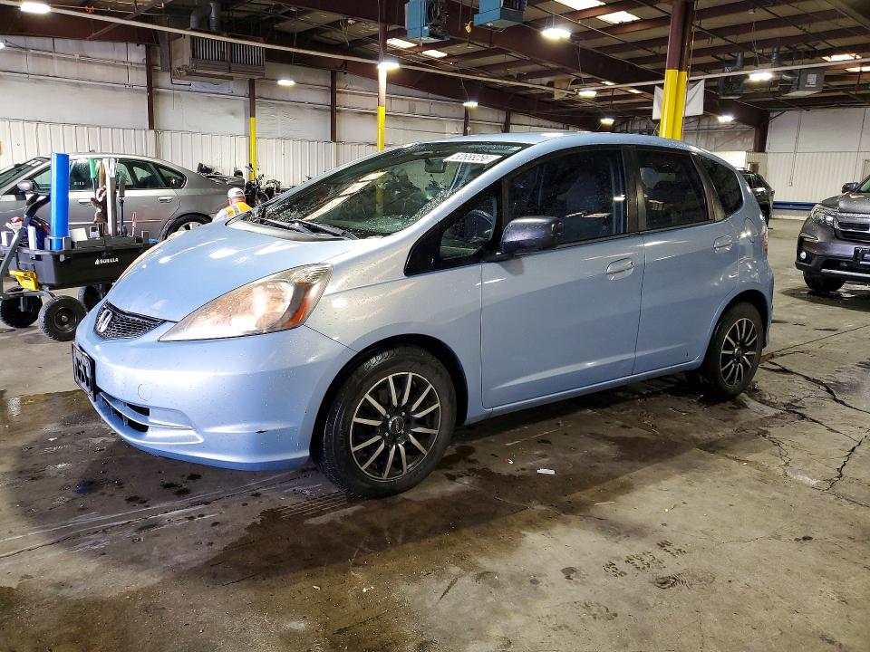 52658256 :رقم المزاد ، JHMGE88239C004204 vin ، 2009 Honda Fit مزاد بيع