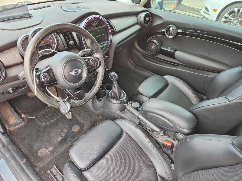 51811286 :رقم المزاد ، WMWXP7C5XG3B93163 vin ، 2016 Mini Cooper مزاد بيع