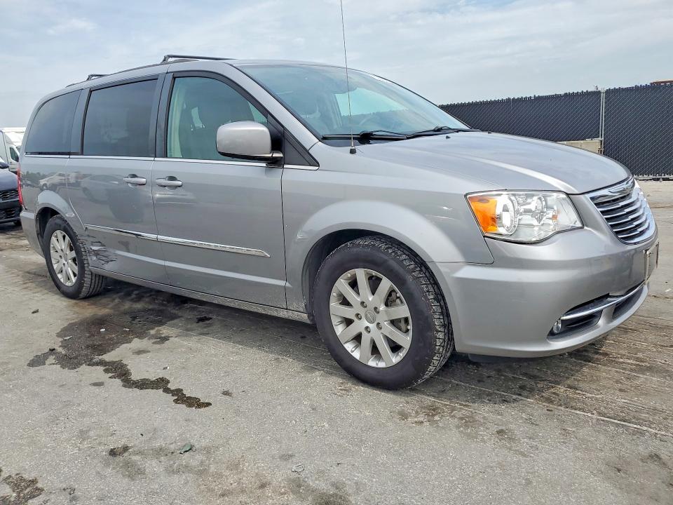 Продаж на аукціоні авто 2014 Chrysler Town & Country, vin: 2C4RC1BG4ER326962, номер лоту: 53043556