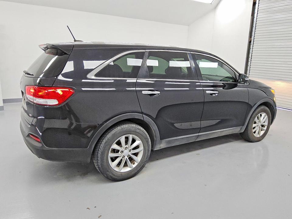 Продажа на аукционе авто 2018 Kia Sorento, vin: 5XYPG4A33JG427470, номер лота: 49712256